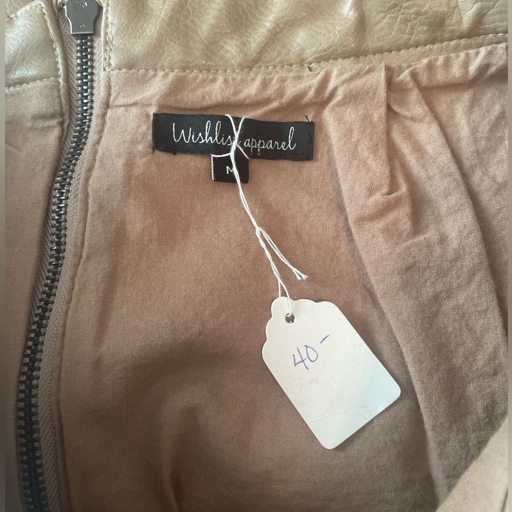 Wishlist Apparel tan vegan leather skirt medium - Picture 5 of 5